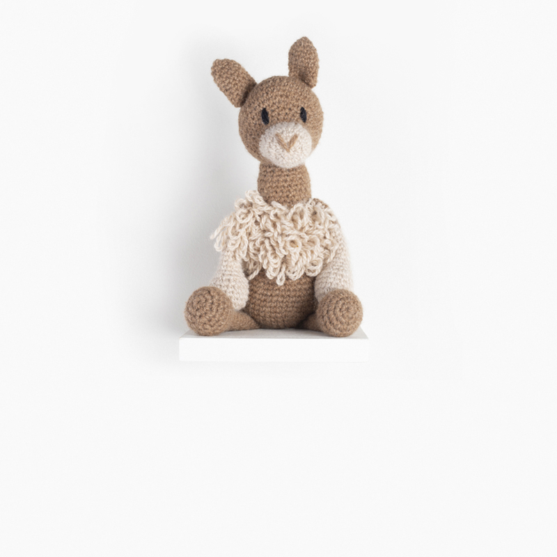 vicuna, eds animals, edwards crochet, edwards menagerie, kerry lord